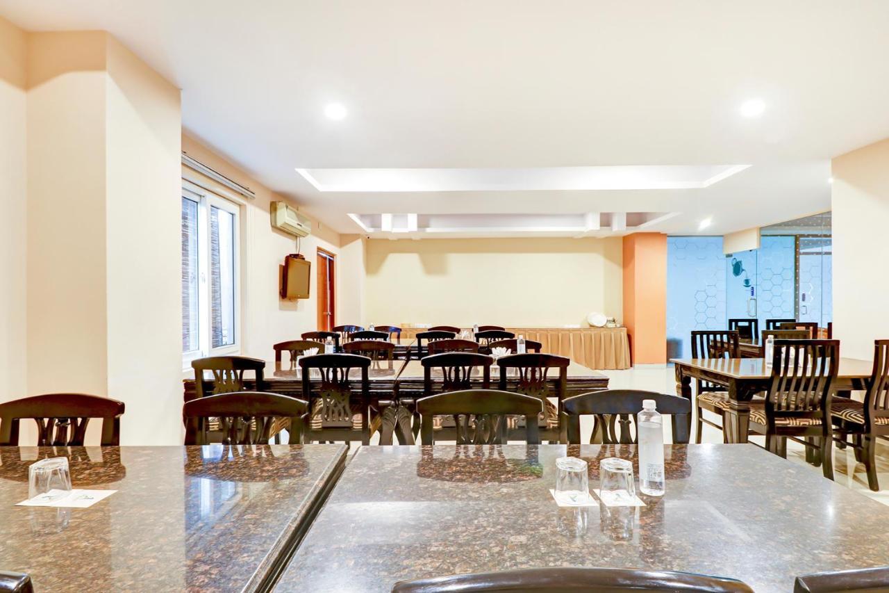 Capital O 46966 Apollo 27 Hotel Bangalore Buitenkant foto